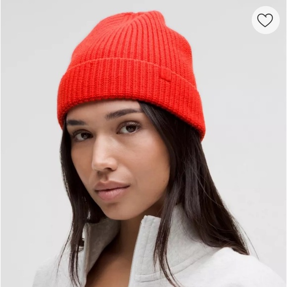 NWT Close-Fit Wool-Blend Ribbed Knit Beanie / MPKH - Picture 2 of 3